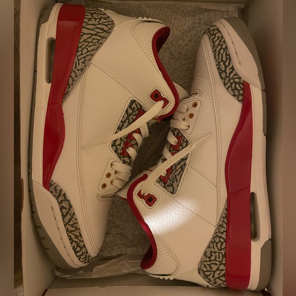 Jordan 3 cardinal reds sz 9